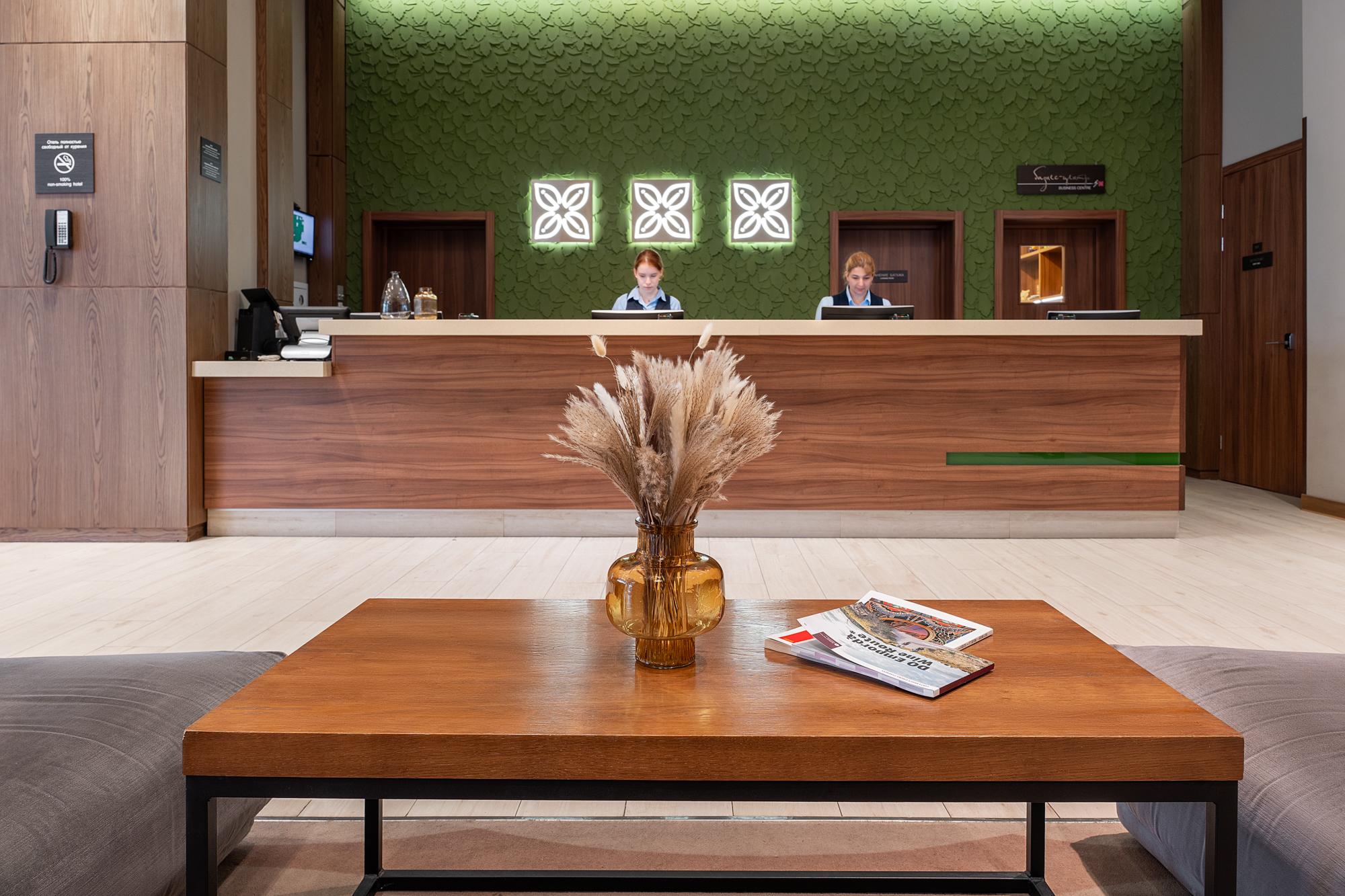 Фото отеля 1