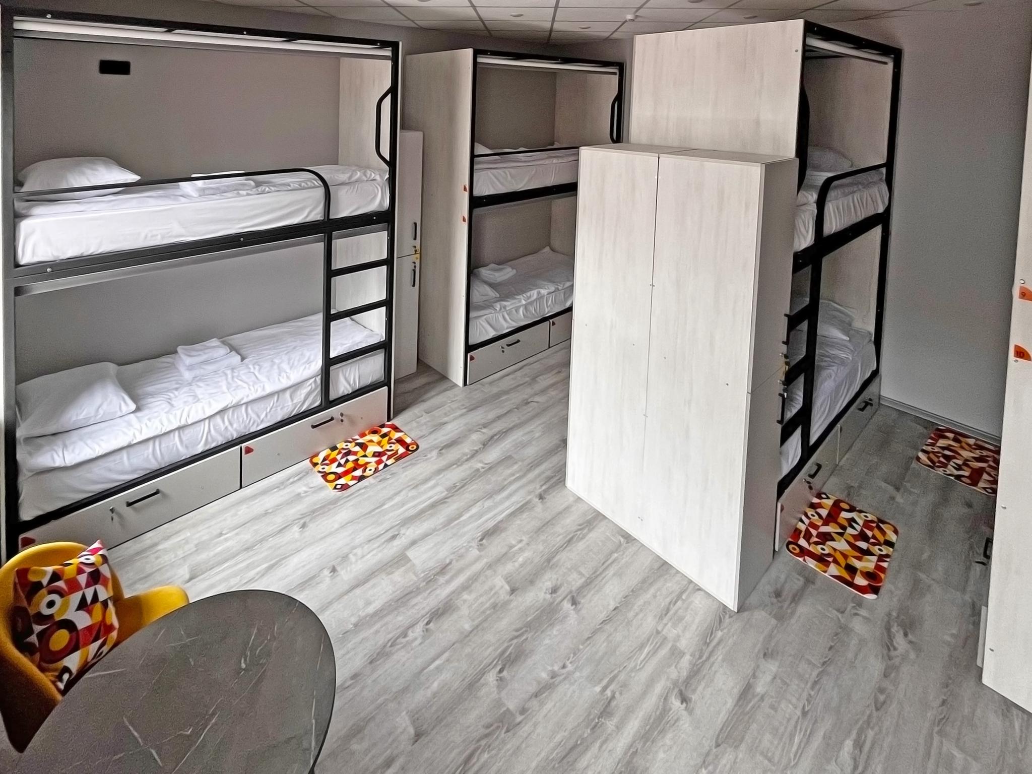 Фото В центре