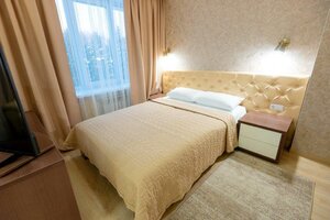 Aeroport (Barnaul, Pavlovsky Highway, 226Б) ، فندق