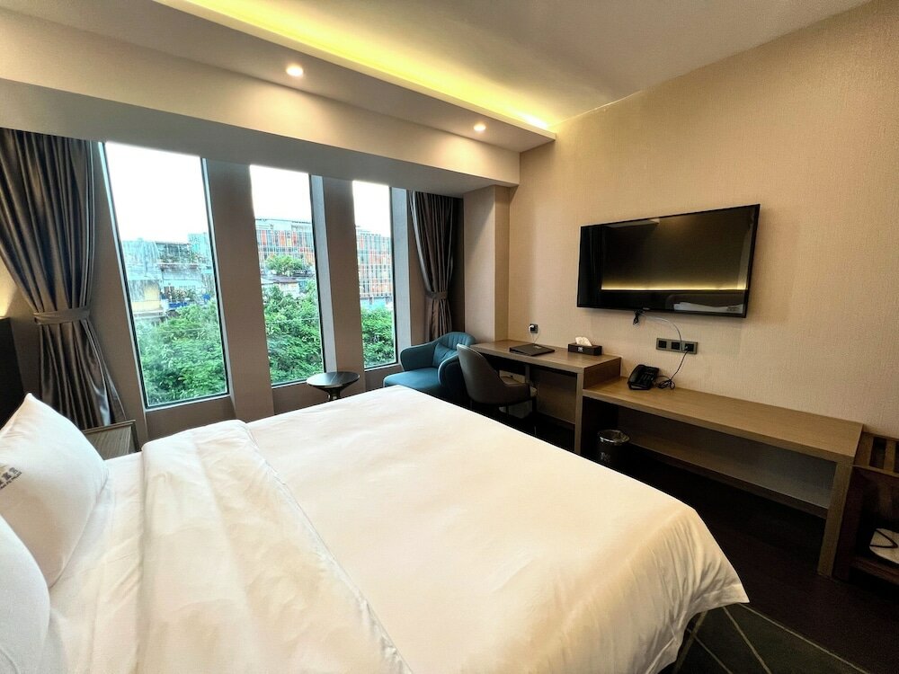 Фото Wah Fu Hotel