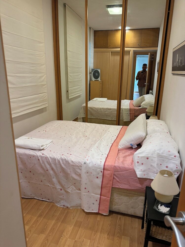 Фото ApartHot Fast Simgle Rooms