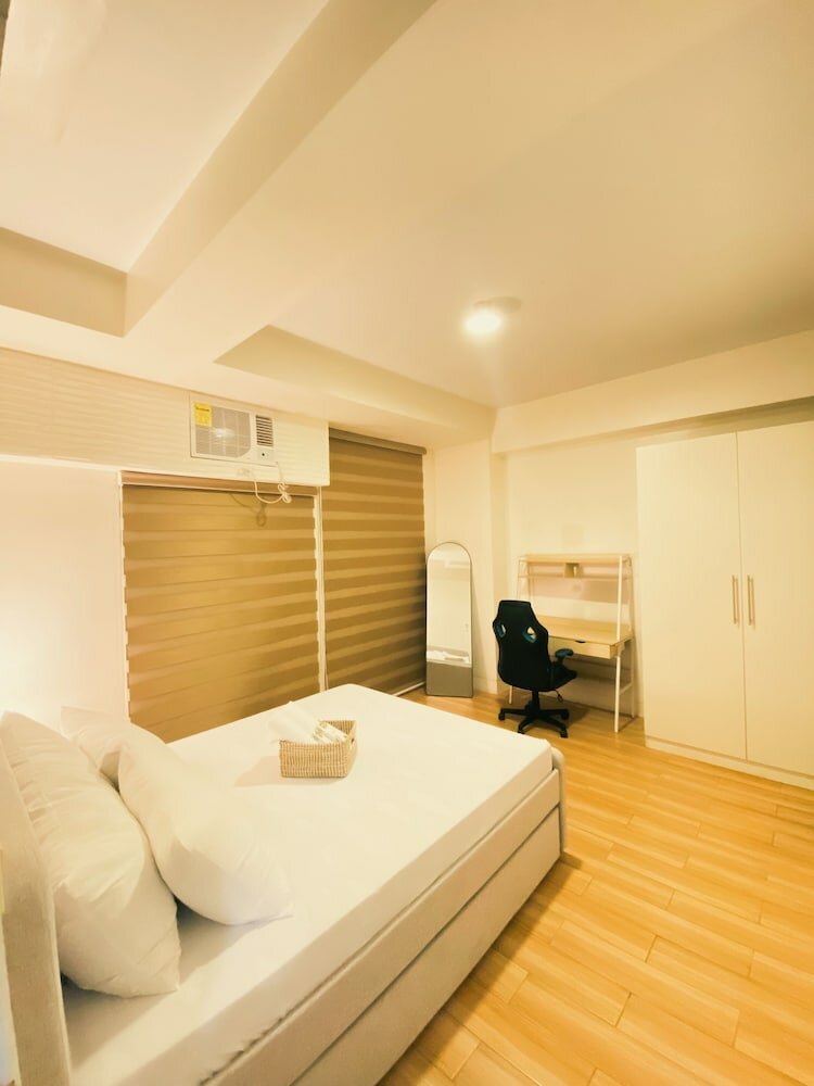 Фото JFam Suites