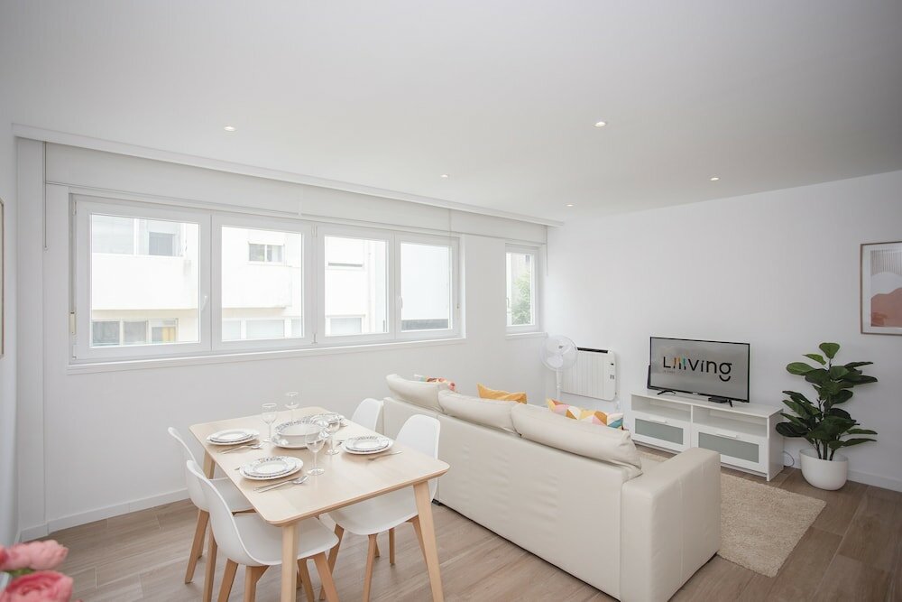 Фото Liiiving - Seaside Cosy Apartment
