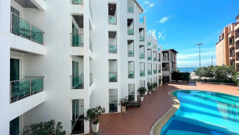 Фото Dragon Beach Resort