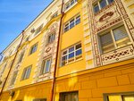 Дом с лебедями, начало XX века (V.I. Lenina Street, 19), landmark, attraction