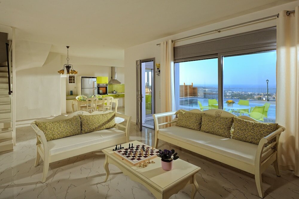Фото Danae's Luxury Villas