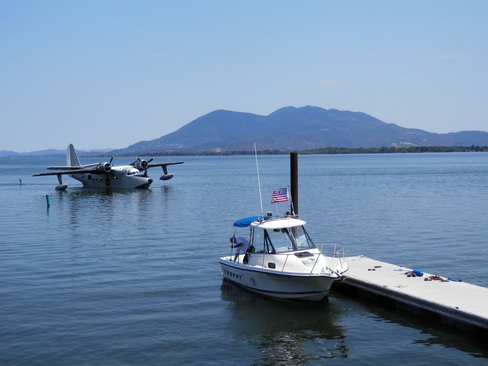 Фото Skylark Shores Resort