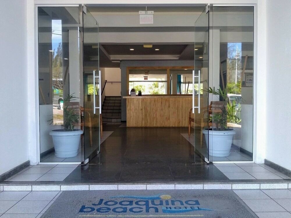 Фото Joaquina Beach Hotel