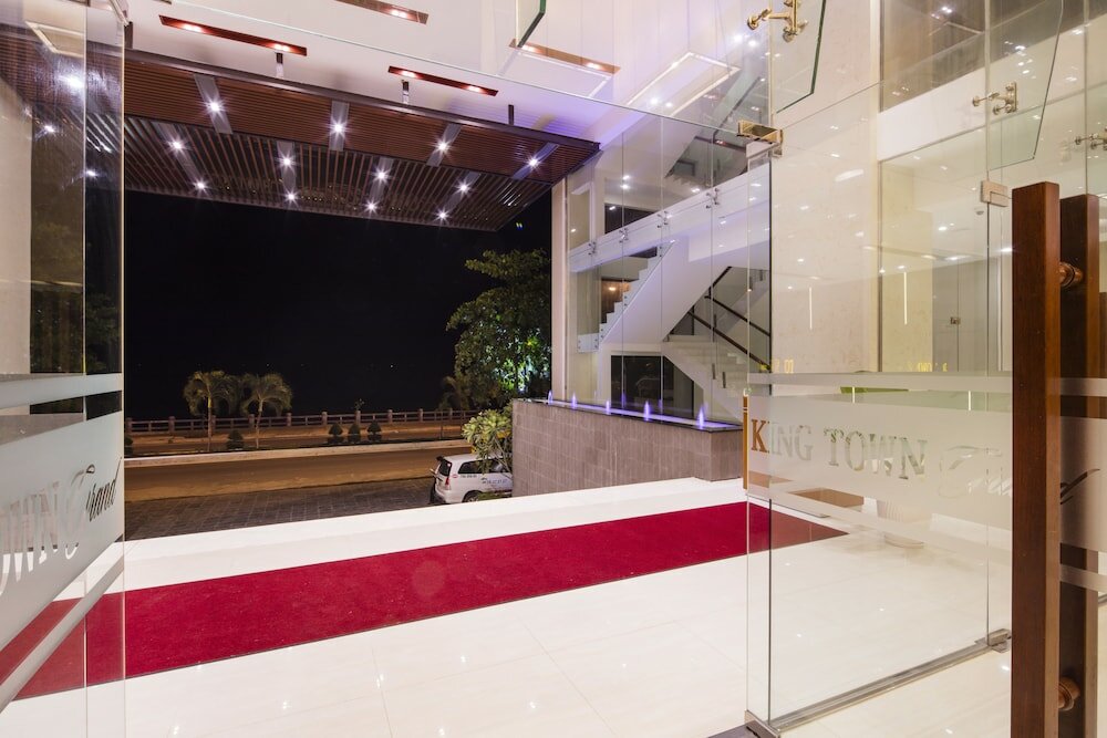 Фото King Town Grand Hotel