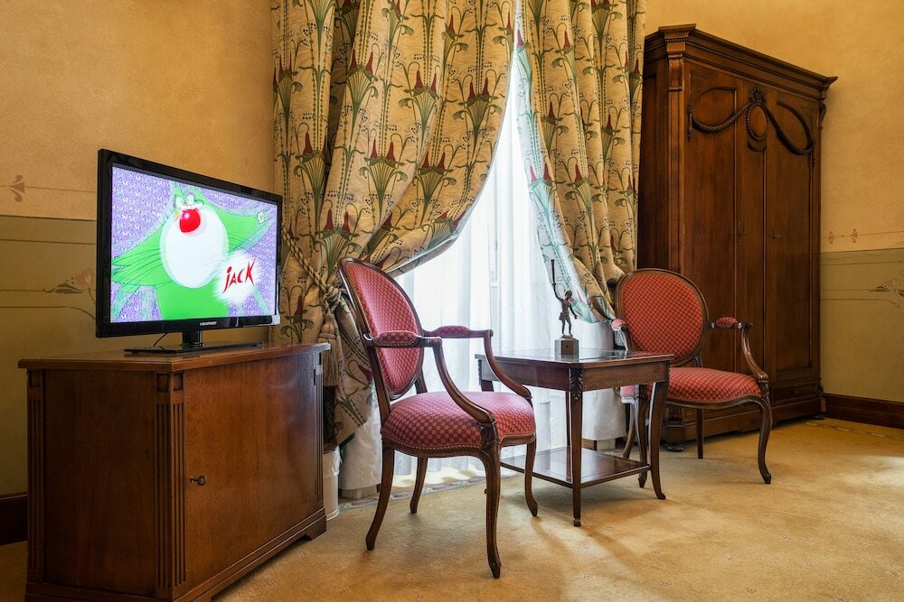 Фото 239423937680