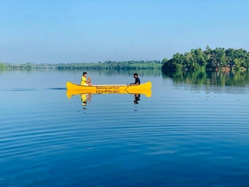 Гостиница Kalla Bongo Lake Resort в Хиккадуве