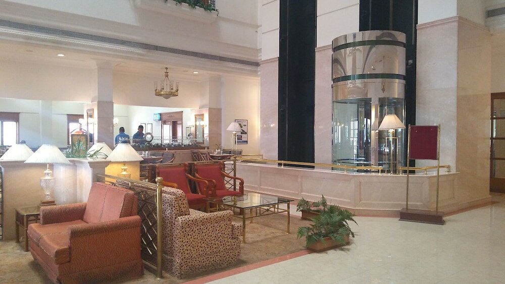 Фото Abad Atrium