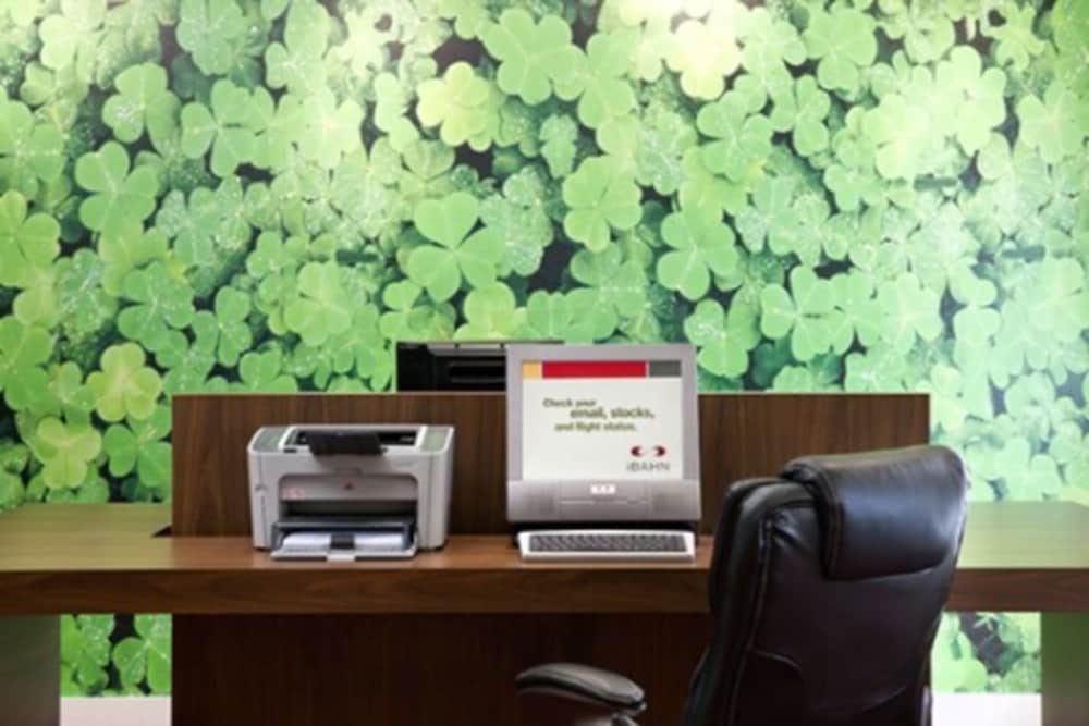 Фото Courtyard by Marriott Tucson Williams Centre