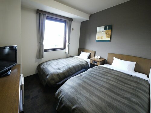 Гостиница Hotel Route Inn Tsu Eki Minami в Цу