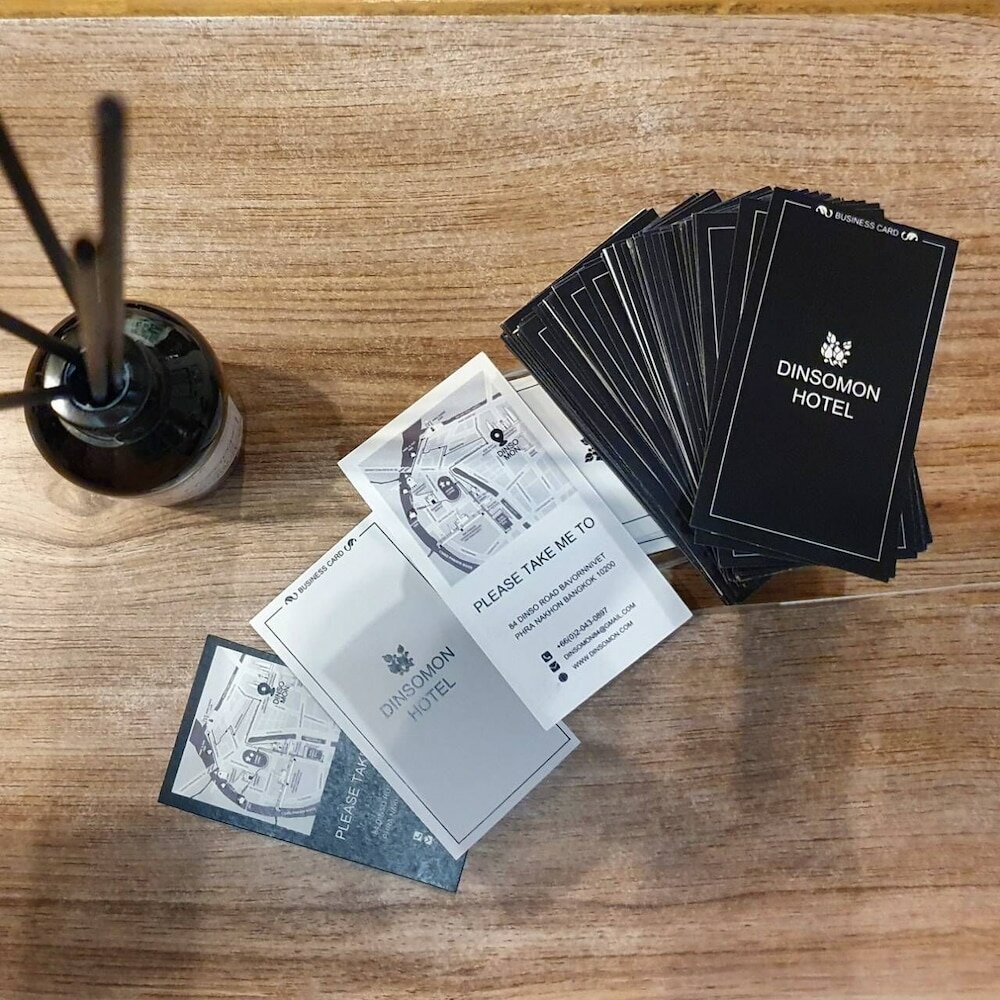 Фото DinsoMon Hotel