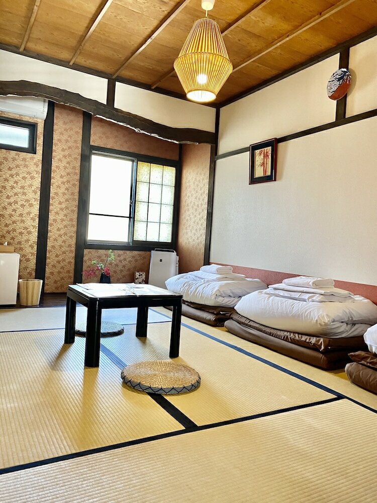 Фото Mt. Fuji Hostel Samurise Kura