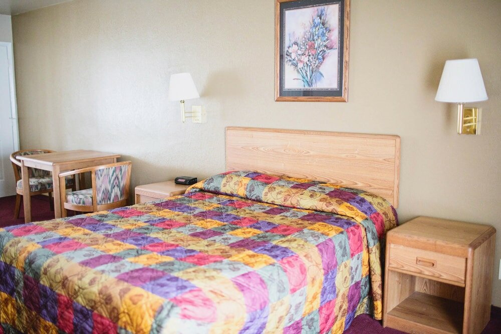 Фото Vino Inn & Suites