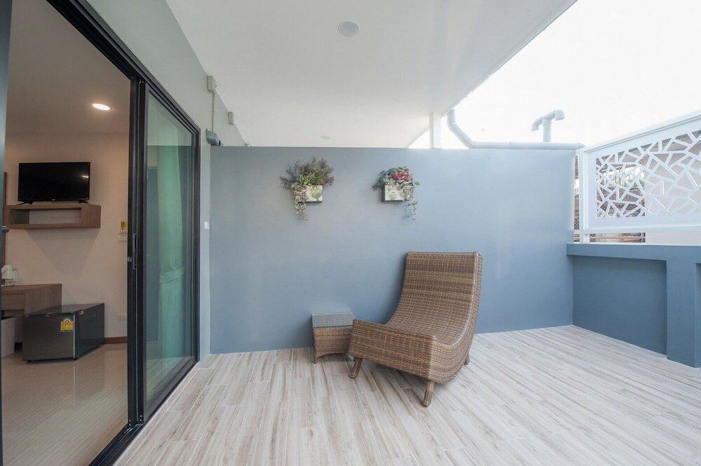 Фото The Moon Night Hotel