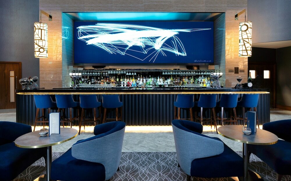 Фото Holiday Inn Express - London Heathrow T4 an Ihg Hotel