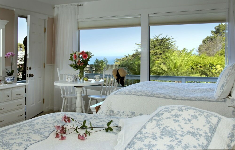 Фото Agate Cove Inn