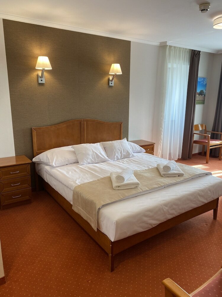 Фото Отель Aqua Sarvar