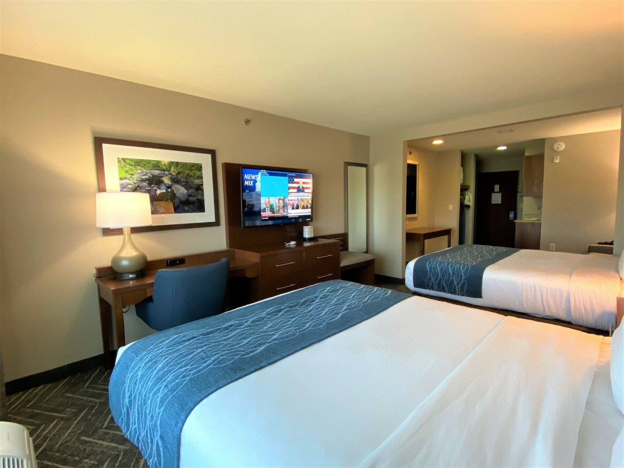 Фото Comfort Inn & Suites Mountain Iron and Virginia