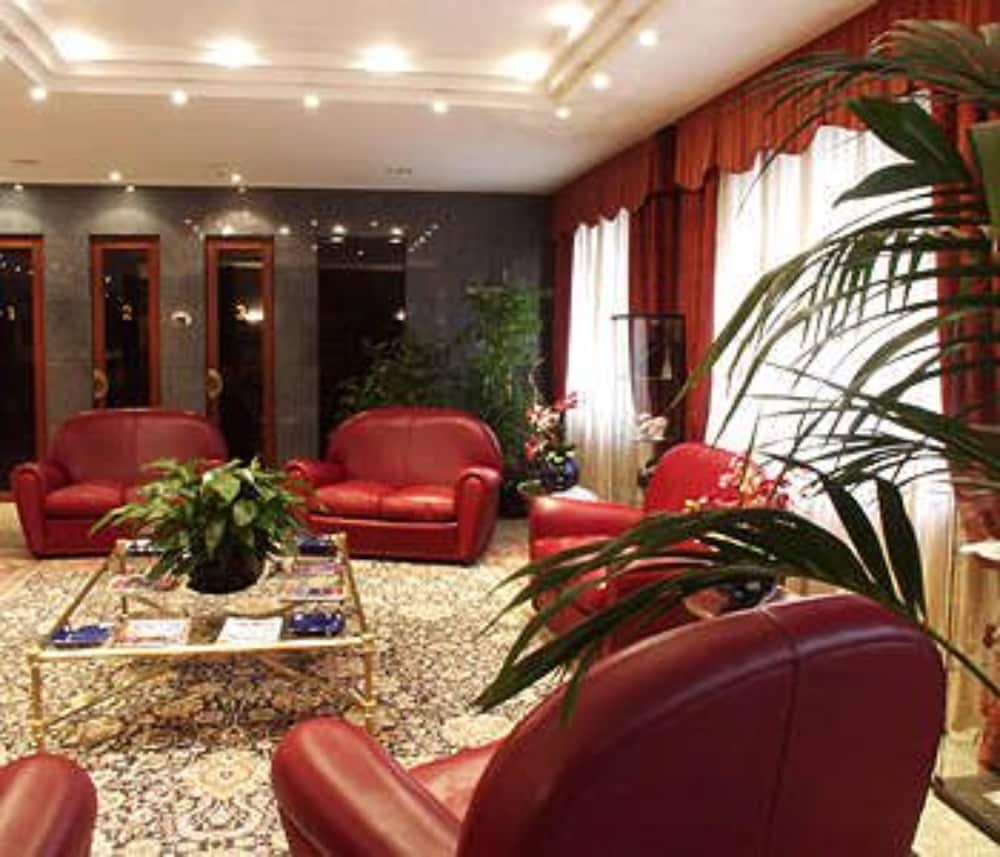 Фото Hotel Crivi's Milan