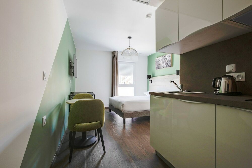 Фото All Suites Appart Hotel Massy Palaiseau