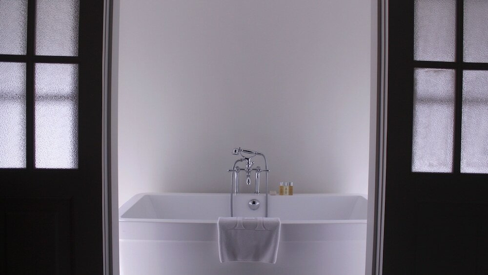 Фото The Hermitage, A Tribute Portfolio Hotel, Jakarta