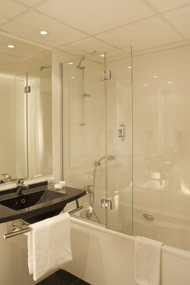 Фото Escale Oceania Marseille Vieux Port