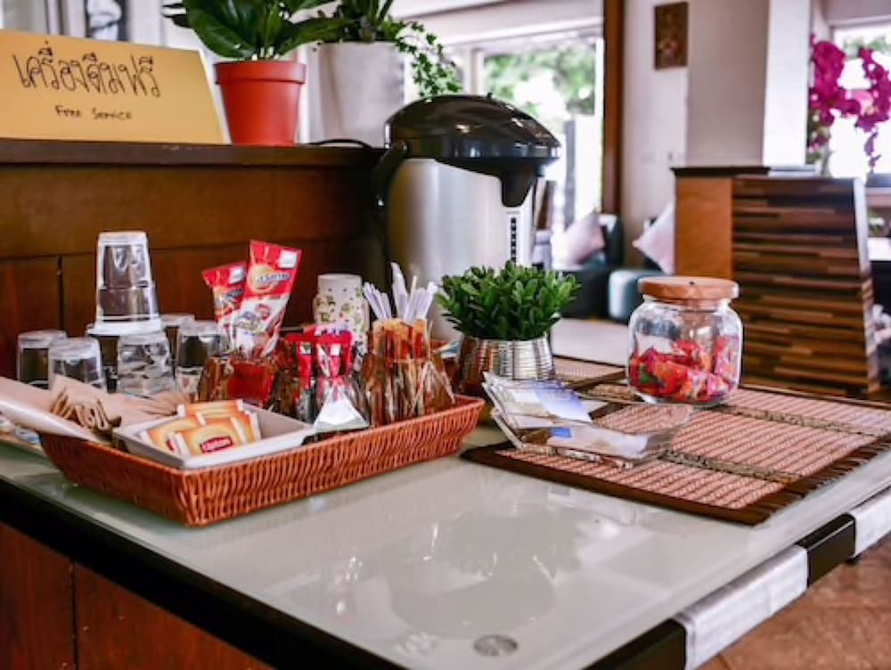 Фото Nirundorn Resort