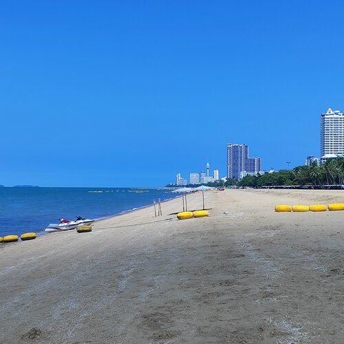 Внешний вид отеля Seaside Jomtien Beach в Паттайе, фото 1