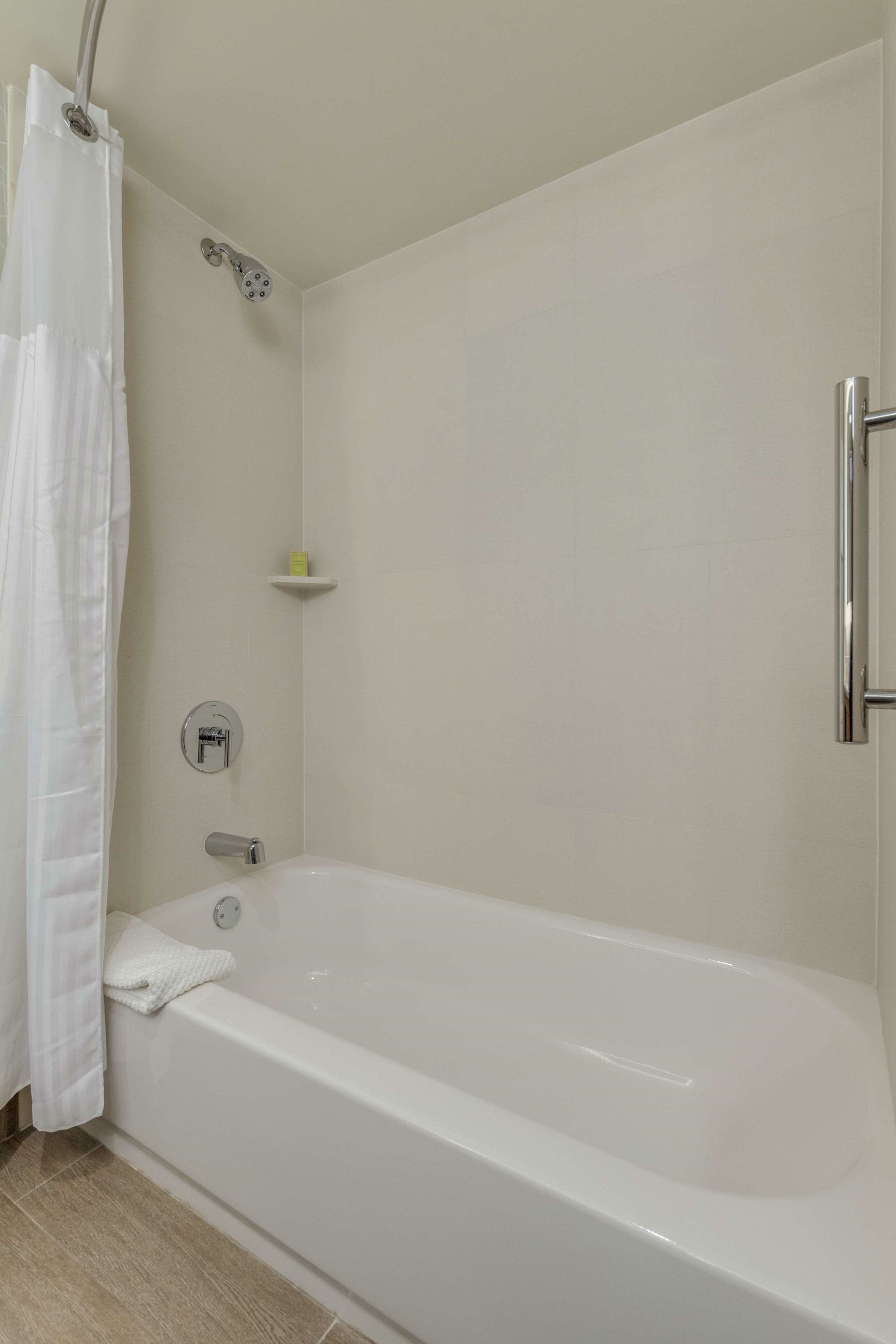 Фото DoubleTree by Hilton Phoenix Chandler