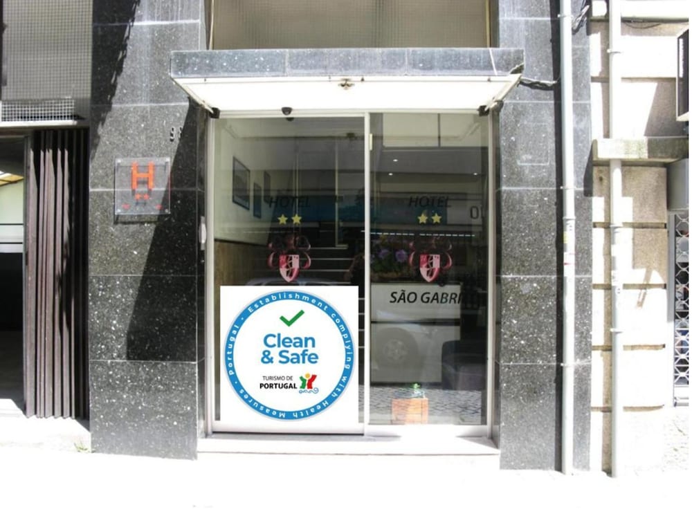 Фото Pensao Residencial Santa Luzia