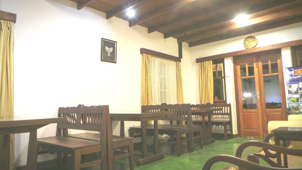 Фото The Golf Green Hotel