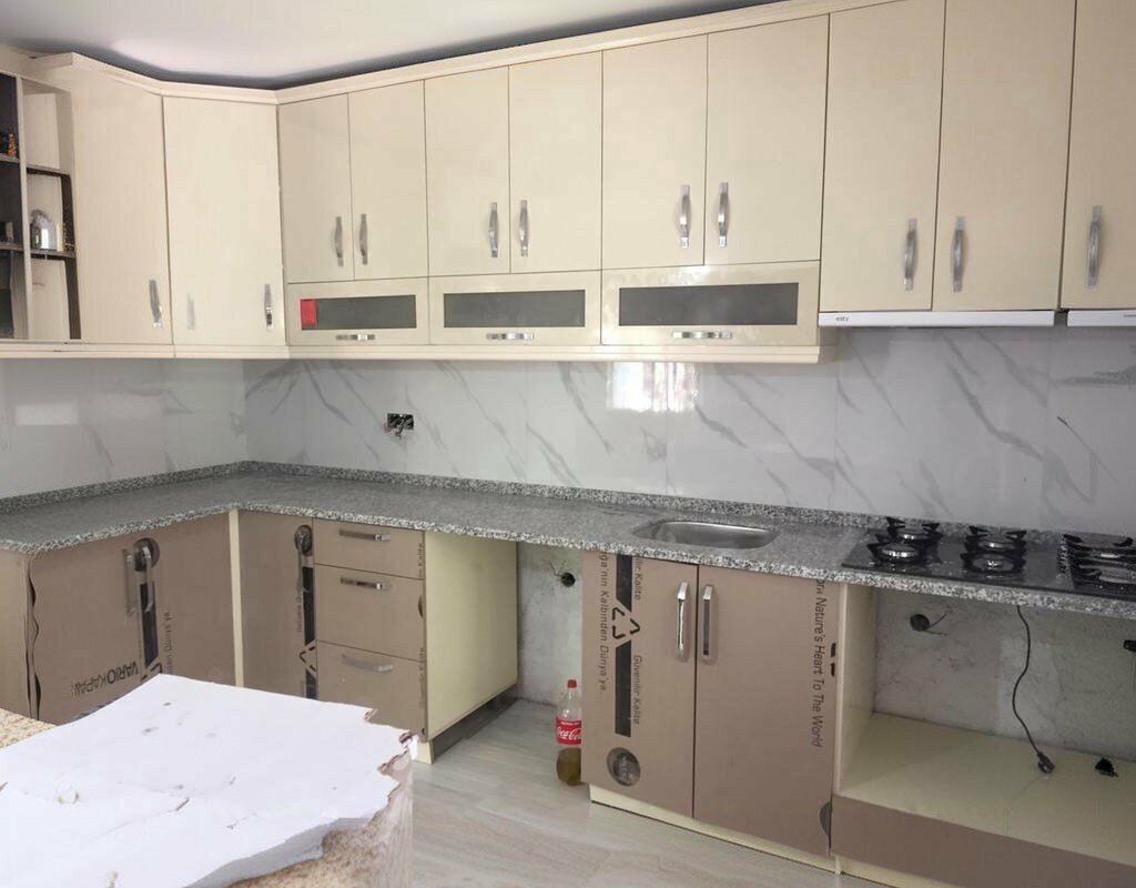 Building materials wholesale Evrensel Seramik, Seferihisar, photo