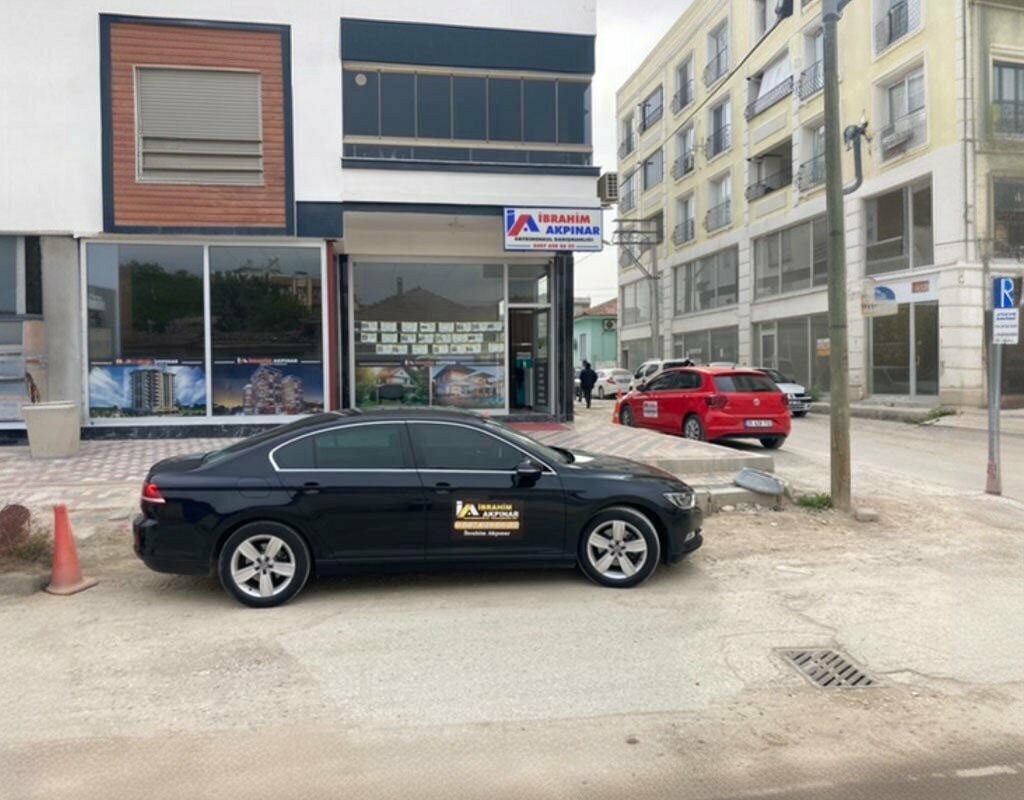 Real estate agency Ibrahim Akpinar Real Estate Consultancy, Torbali, photo