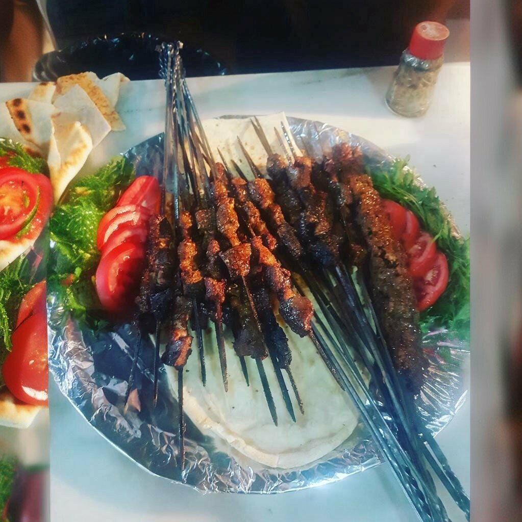 Cafe Batman Liver Pala, Batman, photo