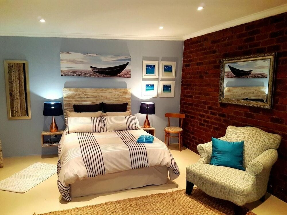 Фото Cottage Guesthouse