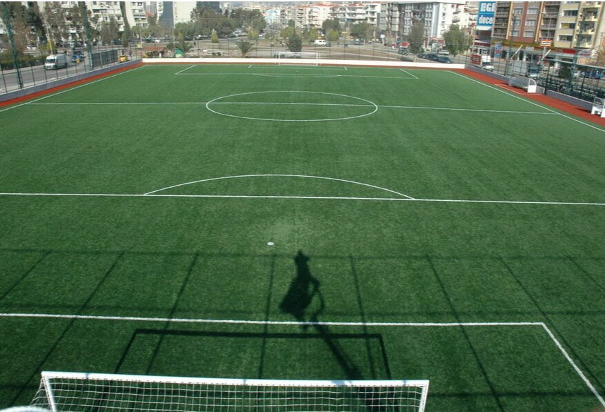 مركز رياضي Karsiyaka Municipality Demirkopru Sports Facilities ، إزمير، صورة