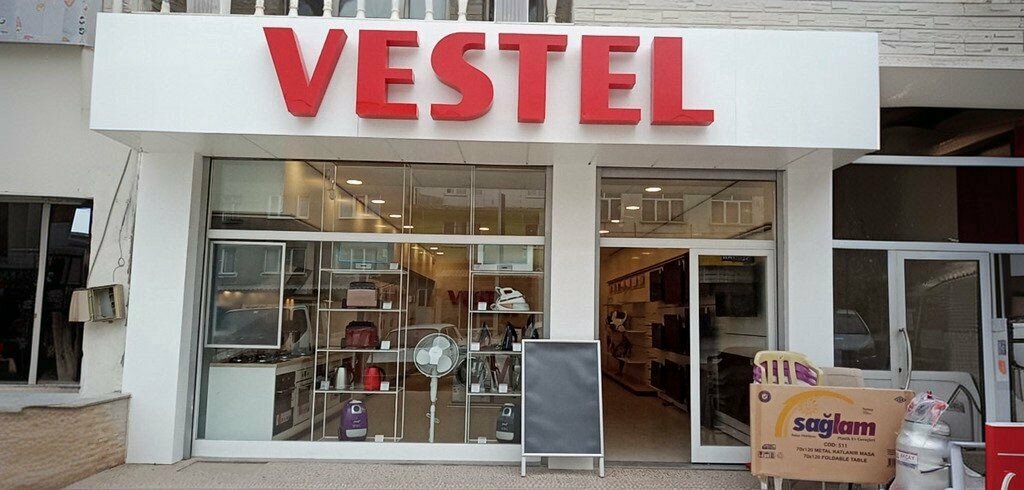 Household appliances store Vestel, Gordes, photo