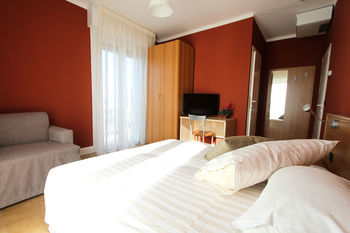 Фото Hotel Bardolino