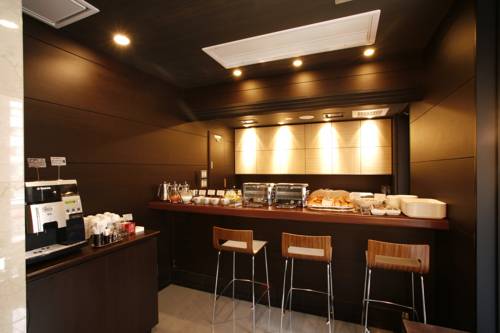 Фото Hotel Mid In Meguro-Ekimae