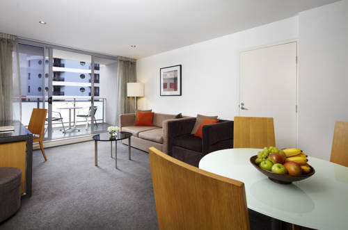 Фото Adina Apartment