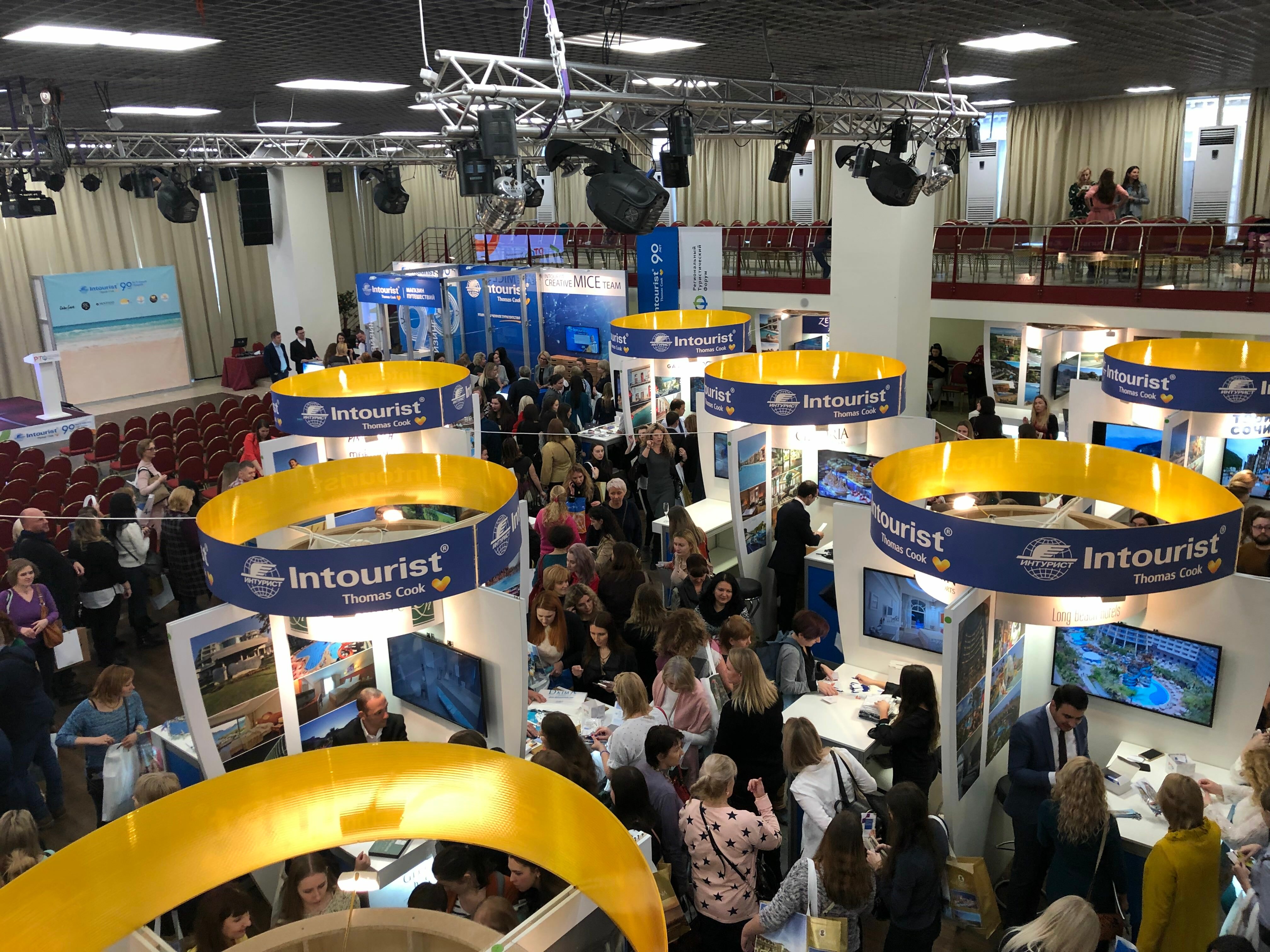 Фото Azimut Сити Отель Санкт-Петербург