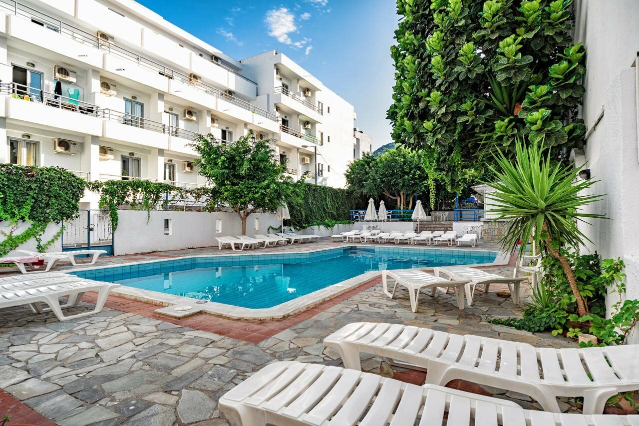 Фото Iro Hotel