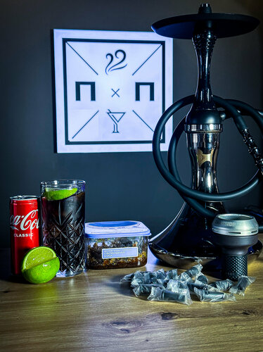 Әйелдердің порнофотосуреттерін қараңыз