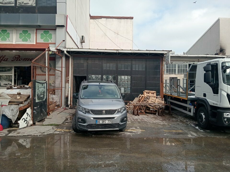 Metalware Cembil Machinery, Istanbul, photo