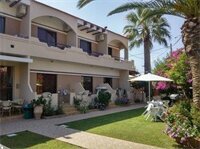 Гостиница Nikolas Suites