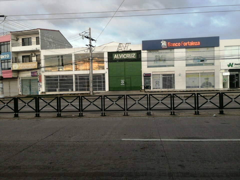 Shopping mall Alvicruz, Santa Cruz de la Sierra, photo